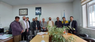 مراسم تقدیر از جانباز گرانقدر جناب آقای علی اکبر قلعه نویی به مناسبت روز جانباز 7