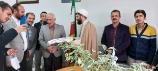 مراسم تقدیر از جانباز گرانقدر جناب آقای علی اکبر قلعه نویی به مناسبت روز جانباز 8