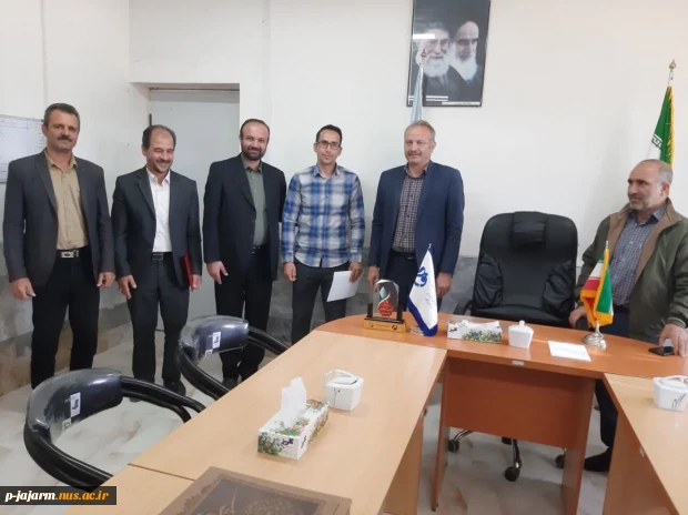 تقدیر از زحمات ارزشمند همکاران محترم اداره‌ امور مالی و کارپردازی آقایان عبدالعلی خوش قدم و حسین تاجری 2