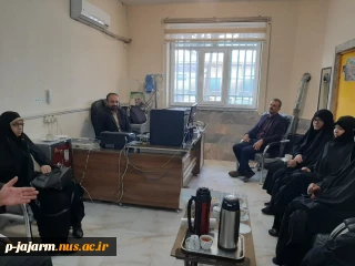جلسات‌ ویژه با بانوان هنرمند و بسیجی شهر جاجرم در جهت‌ تجاری‌ سازی و در آمد زایی آثار هنری دانشجویان