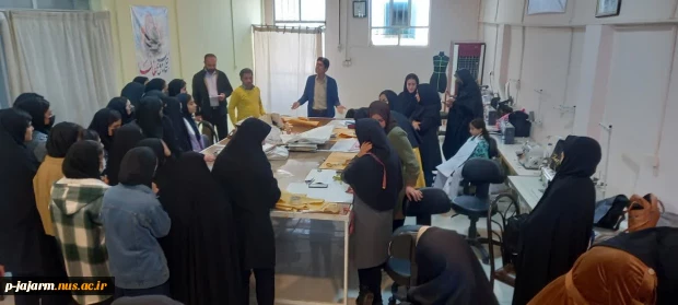 بازدید علمی و آموزشی دانش آموزان پایه نهم دبیرستان دخترانه طراوت شهرستان جاجرم از آموزشکده فنی جاجرم - سه شنبه 23 آبان 2