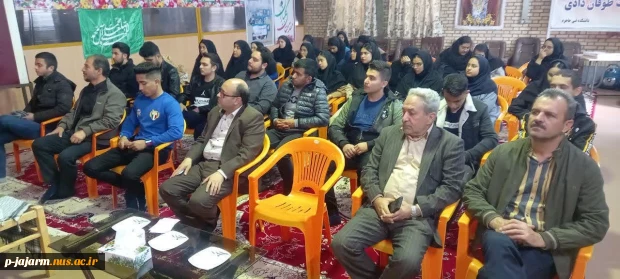 برگزاری جلسه پرسش و پاسخ با موضوع مسائل روز کشور با حضور فرماندار محترم شهرستان جاجرم جناب آقای حاج زاده در محل دانشکده فنی و حرفه ای جاجرم 12