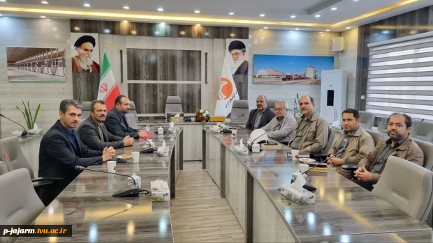 دیدار ریاست و همکاران آموزشکده فنی و حرفه ای جاجرم با مدیریت محترم مجتمع عظیمِ تولید آلومینای جاجرم -سه شنبه 4 اردیبهشت 1403 2