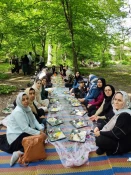پیام ریاست محترم مرکز در باره برگزاری اردوی فرهنگی -تفریحی دانشجویان دختر دانشکده به مقصد جنگل گلستان - شنبه 8 اردیبهشت 6