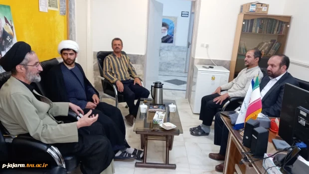 بازدید حجت الاسلام والمسلمین  جناب آقای دکتر موسوی جاجرمی  مسئول محترم نهاد نمایندگی مقام معظم رهبری در دانشگاه های استان خراسان شمالی از دانشکده فنی و حرفه ای جاجرم . 2