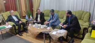 دیدار ریاست دانشکده ملی مهارت جاجرم جناب آقای دکتر حسن زاده با وزیر محترم علوم تحقیقات و فناوری جناب آقای دکتر سیمایی 2