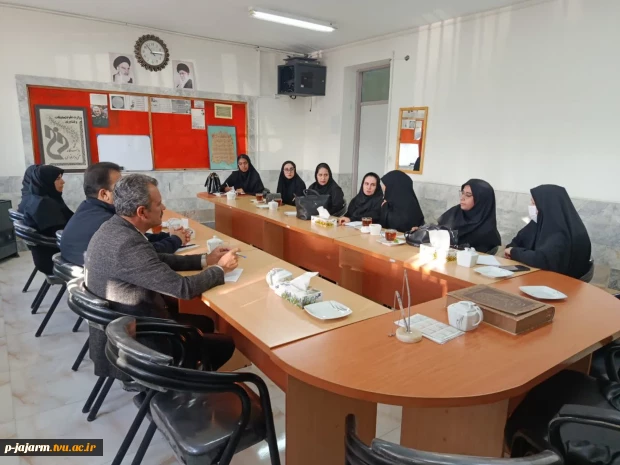 برگزاری جلسه هم اندیشی با موضوع برپایی جشنواره جهادگران علم و فناوری   4