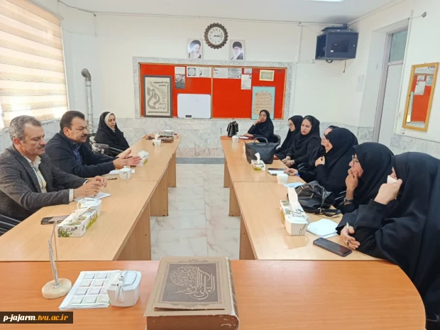 برگزاری جلسه هم اندیشی با موضوع برپایی جشنواره جهادگران علم و فناوری   5