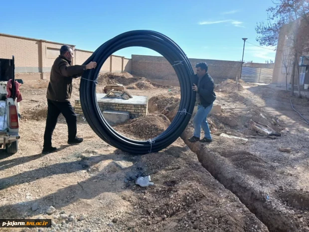انجام عملیات بهره برداری از چاه آب  در آموزشکده ملی مهارت جاجرم 9