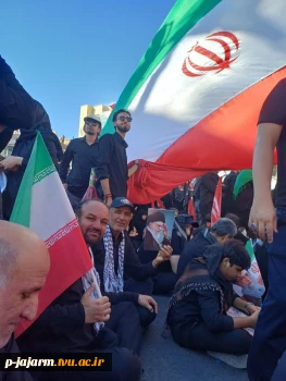 حضور همکاران، اساتید و دانشجویان محترم آموزشکده جاجرم در مراسم بدرقه پیکر پاک و مطهر امام شهید امت رضوان الله تعالی علیه در شهرهای تهران، قم و مشهد مقدس  6